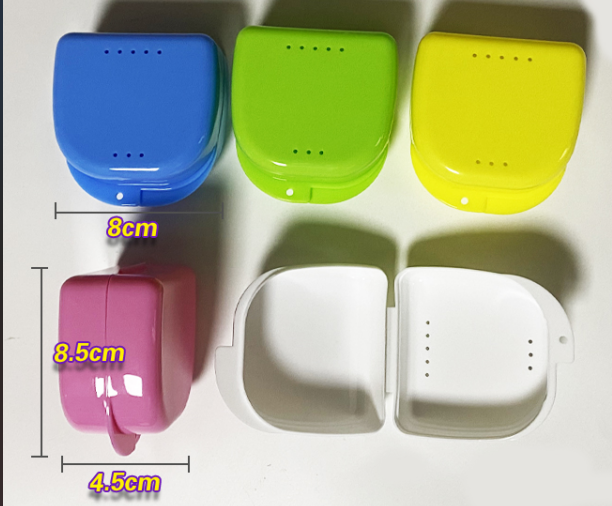 Custom Color Retainer Case